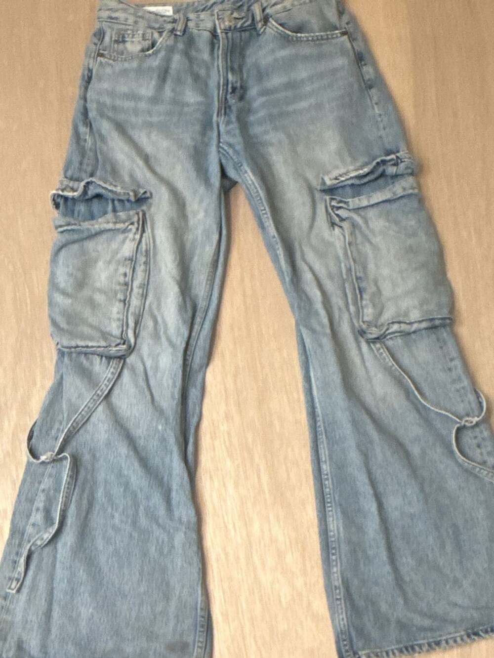 Zara Y2K Light Wash Denim Cargo Pants Size US 4